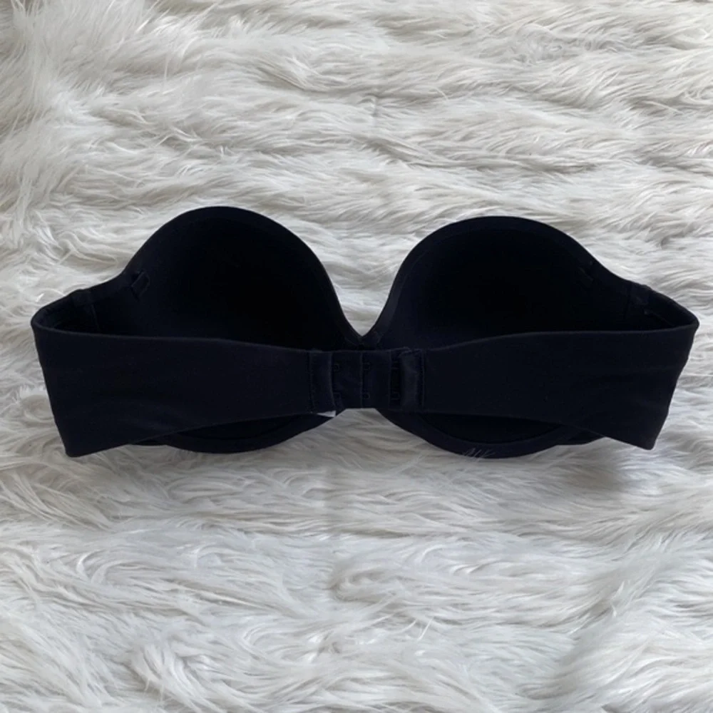 Maidenform |‎ Black Strapless Bra